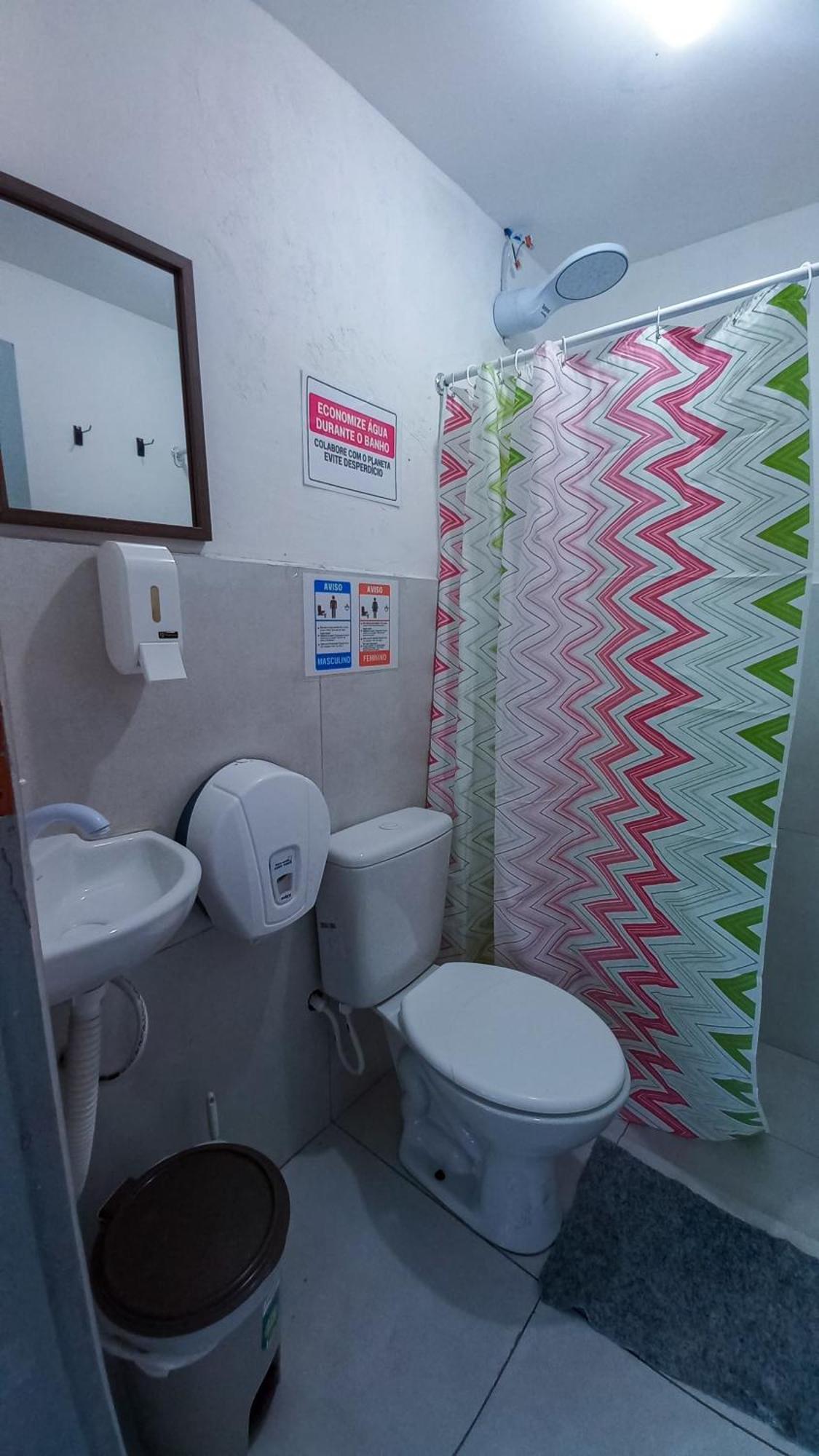 Yolo Hostel Жуан-Песоа Экстерьер фото