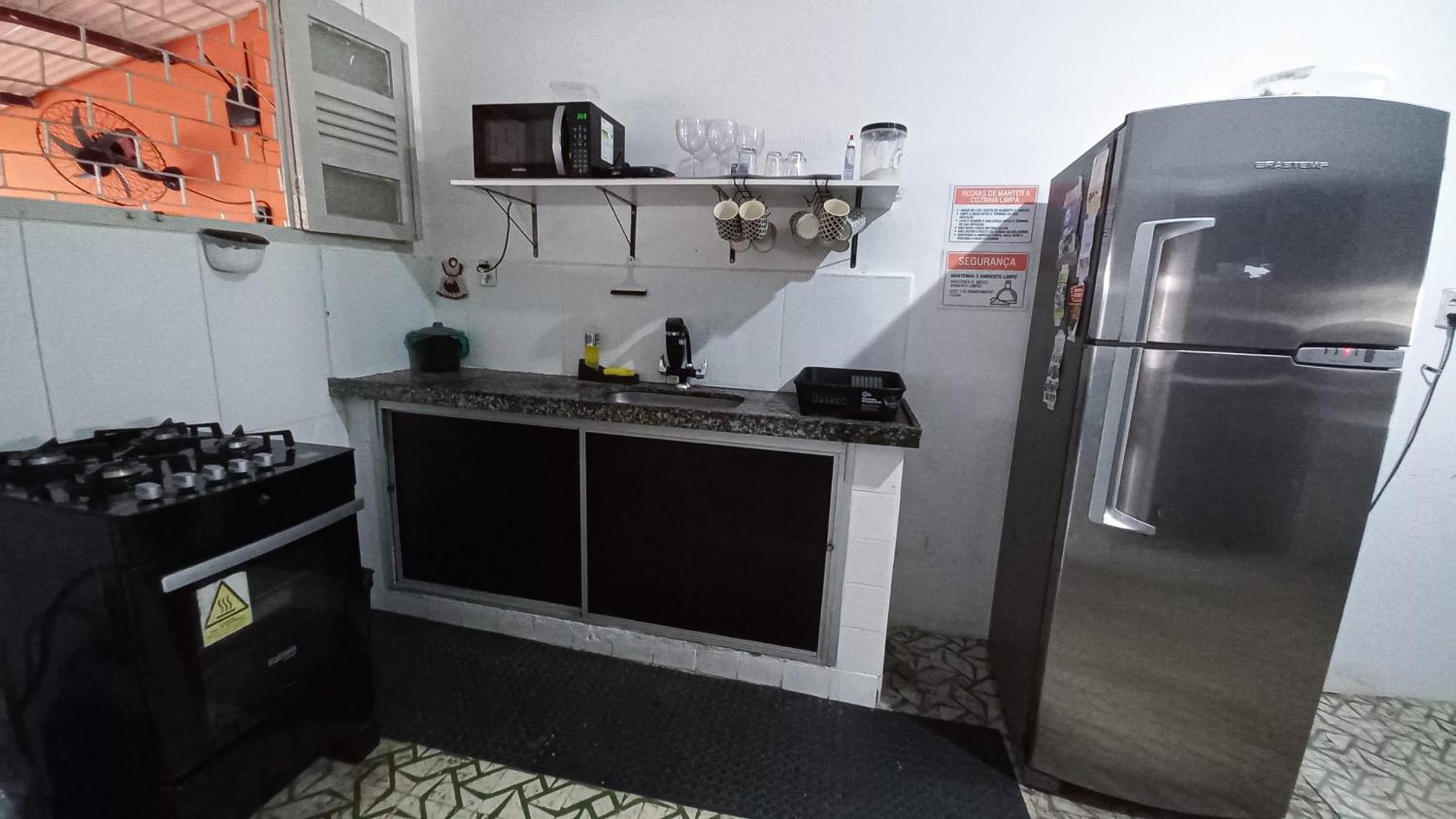 Yolo Hostel Жуан-Песоа Экстерьер фото